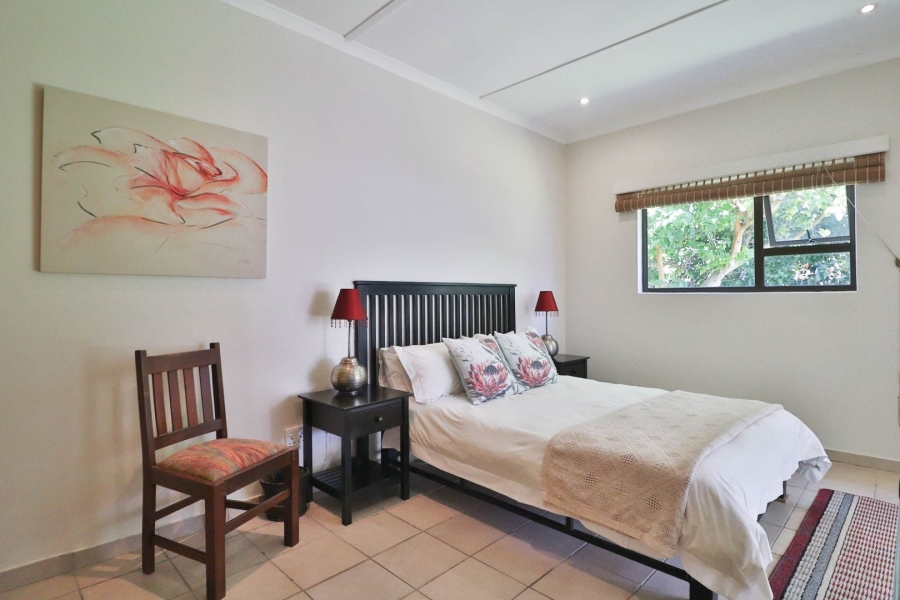 5 Bedroom Property for Sale in Leisure Isle Western Cape